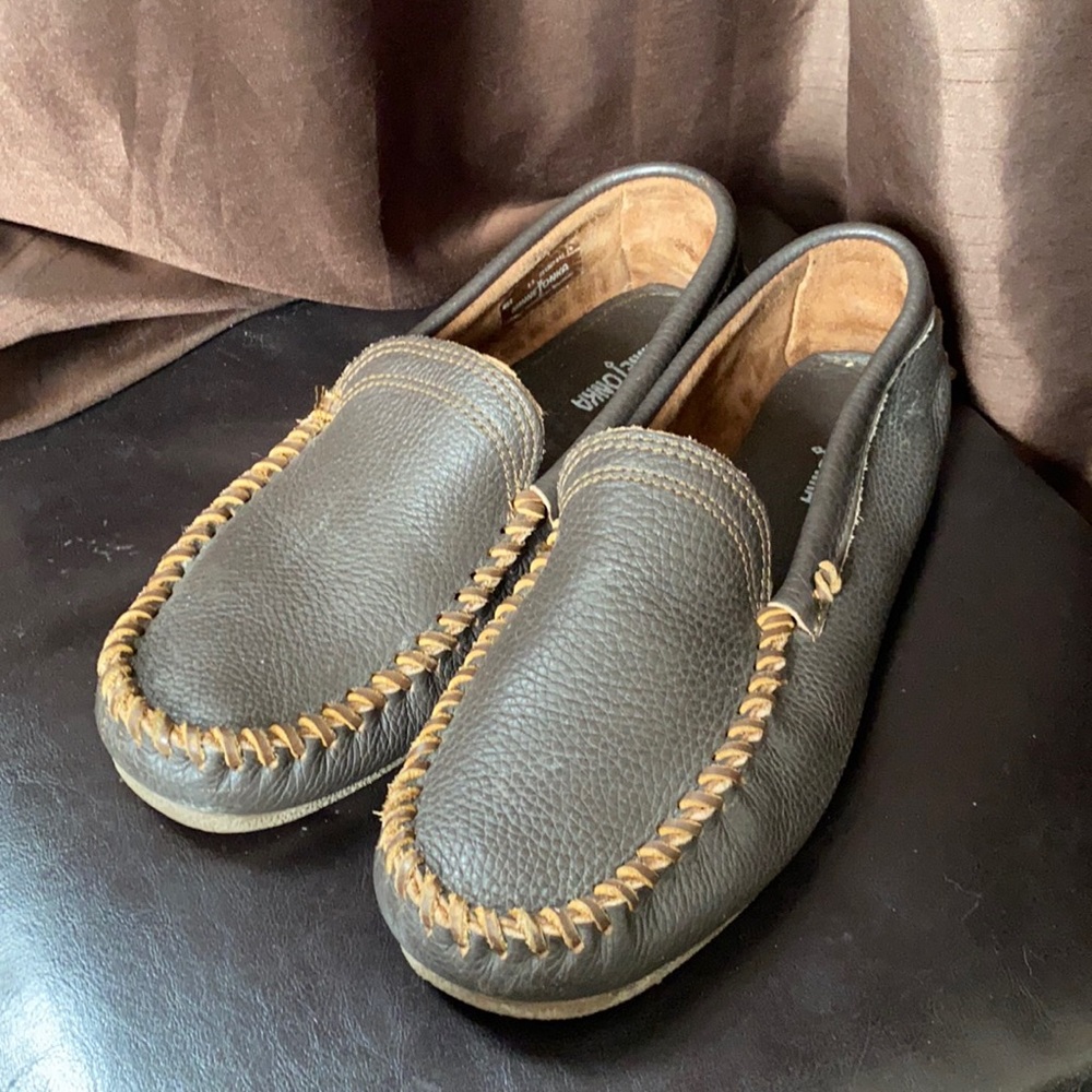 COPY - Minnetonka Moccasins size 13
